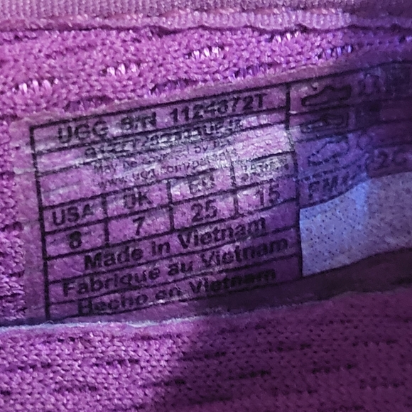 Cute Ugg sneakers for little girls. Please see the pictures. - Picture 4 of 9